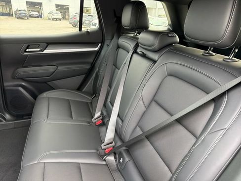 New 2027 GMC Terrain Elevation w/ Elevation Premium Package FWD image 20
