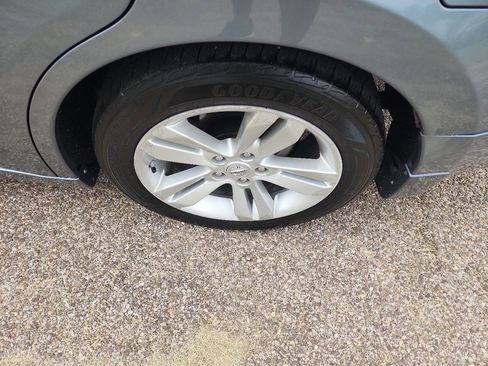 Used 2011 Nissan Altima 3.5 SR w/ 3.5SR Premium Pkg FWD image 13