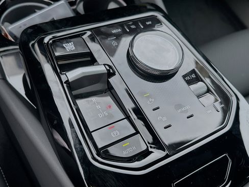 New 2026 BMW 530i w/ M Sport Package RWD image 14