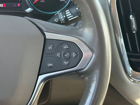 Used 2020 Chevrolet Traverse LT image 27