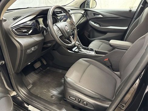 Certified 2022 Buick Encore GX Select image 11