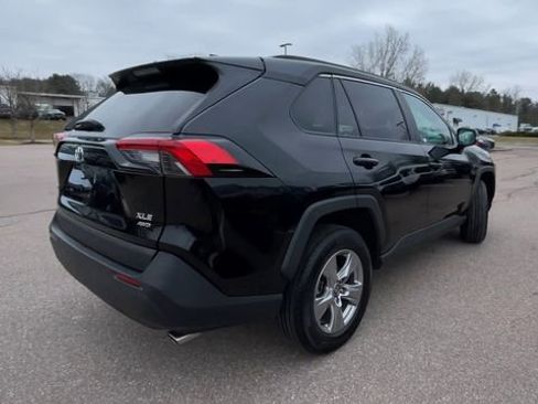 Used 2025 Toyota RAV4 XLE image 2
