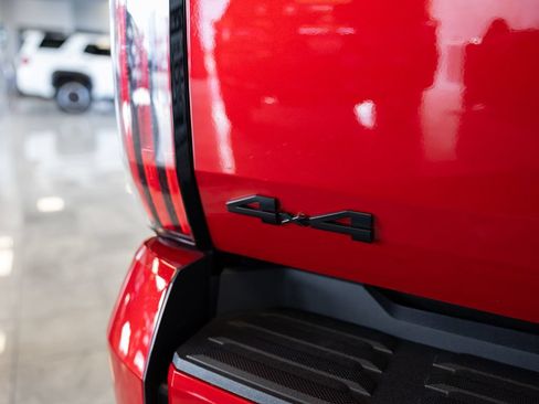 Used 2026 Toyota Tundra Platinum AWD/4WD image 8