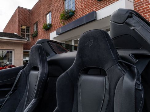 Used 2020 McLaren 720S Performance image 11