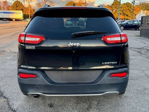 Used 2016 Jeep Cherokee Limited FWD image 8