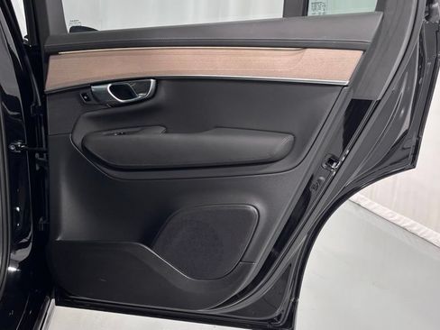 Certified 2026 Volvo XC90 B6 Plus AWD/4WD image 27