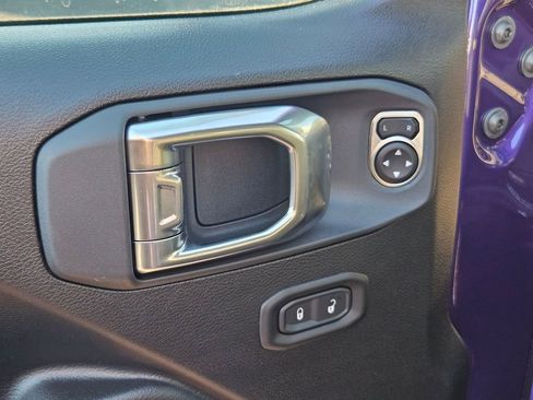 New 2026 Jeep Gladiator Mojave image 11