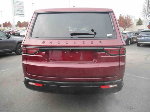 New 2025 Jeep Wagoneer L Series II image 23