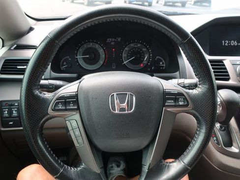 Used 2015 Honda Odyssey EX-L image 16