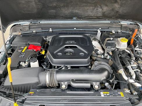 Used 2024 Jeep Wrangler Unlimited Rubicon 4xe AWD/4WD image 30
