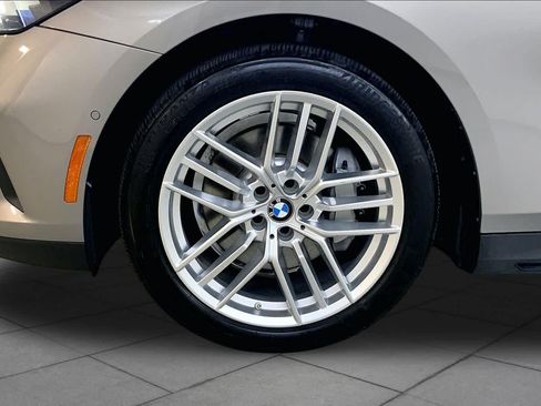 Certified 2024 BMW 530i xDrive w/ Premium Package AWD/4WD image 10