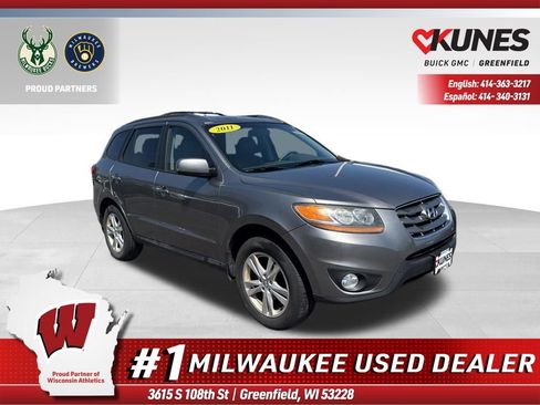 Used 2011 Hyundai Santa Fe SE FWD image 1