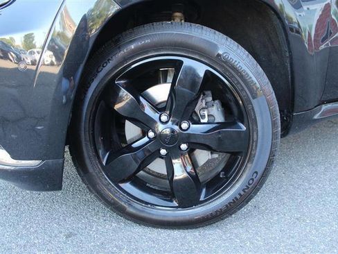 Used 2016 Jeep Grand Cherokee High Altitude AWD/4WD image 9