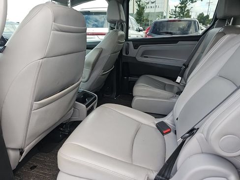 Used 2021 Honda Odyssey Touring image 13