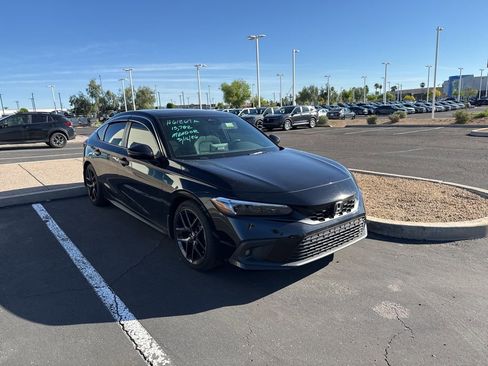 Used 2024 Honda Civic Sport Touring image 5