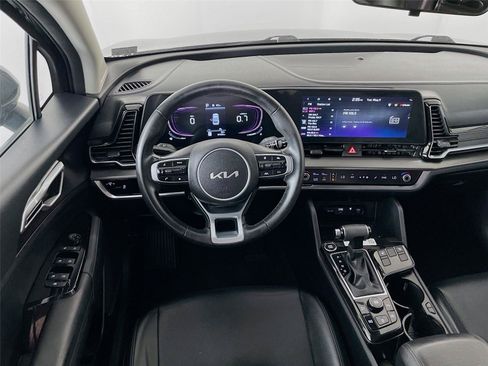 Used 2023 Kia Sportage EX FWD image 25