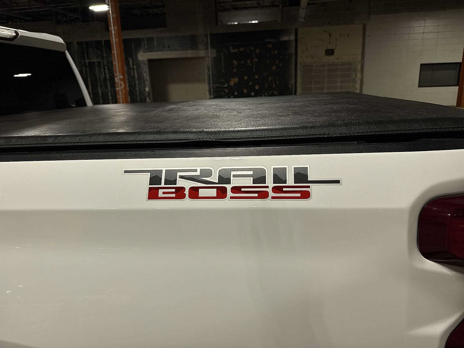 Used 2022 Chevrolet Silverado 1500 Custom Trail Boss AWD/4WD image 26