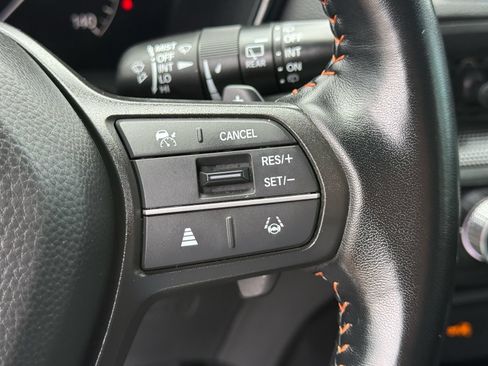Used 2025 Honda CR-V Sport image 18