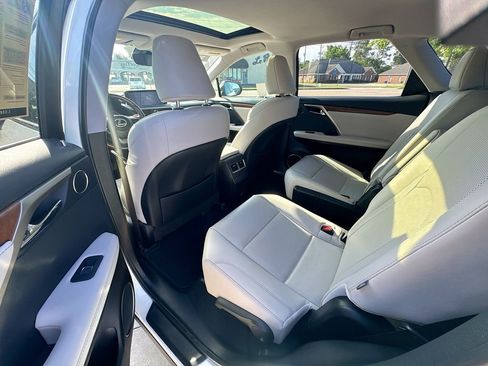 Used 2022 Lexus RX 350L FWD w/ Premium Package image 32