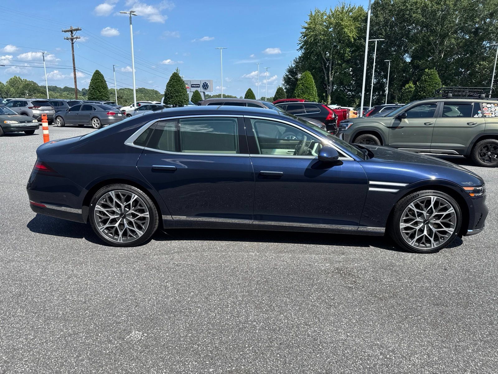 New 2026 Genesis G90 3.5T AWD/4WD image 8