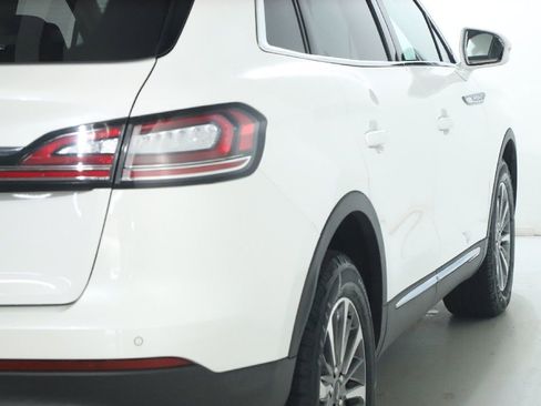 Certified 2023 Lincoln Nautilus Reserve image 46