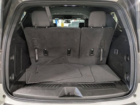 Used 2024 Chevrolet Tahoe LT image 11