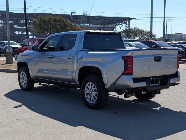 Certified 2025 Toyota Tacoma SR5 RWD image 9