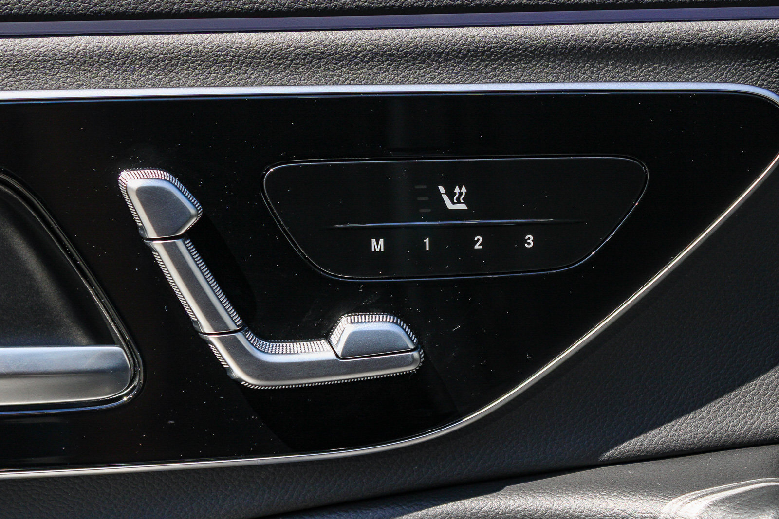 Used 2026 Mercedes-Benz E 350 4MATIC Sedan image 21