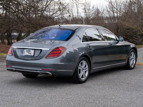 Used 2019 Mercedes-Benz S 560 4MATIC Sedan image 7
