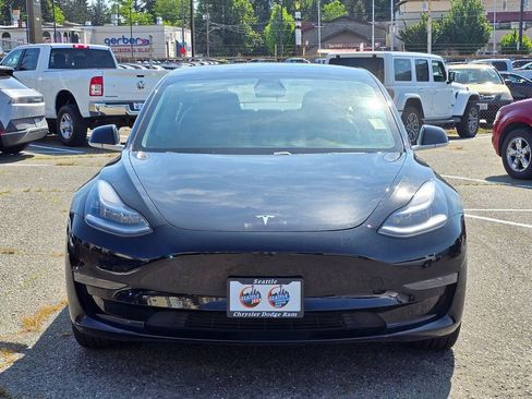 Used 2020 Tesla Model 3 RWD image 3
