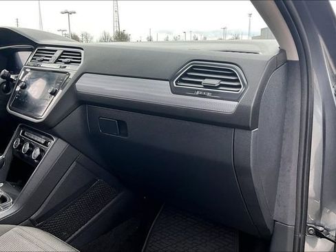 Used 2024 Volkswagen Tiguan S image 22