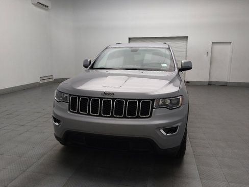 Used 2018 Jeep Grand Cherokee Laredo RWD image 15