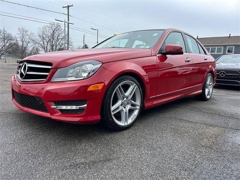 Used 2014 Mercedes-Benz C 300 4MATIC Sedan image 6