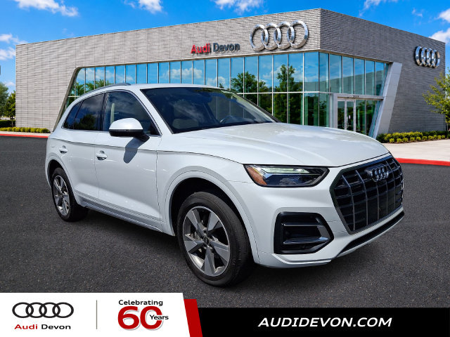 Used 2023 Audi Q5 Premium w/ Premium Plus Package AWD/4WD image 1
