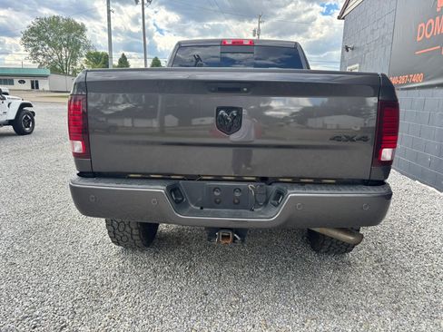 Used 2018 RAM 2500 Laramie w/ Sport Appearance Group AWD/4WD image 4