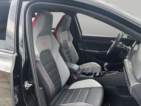 Used 2024 Volkswagen GTI Autobahn FWD image 9