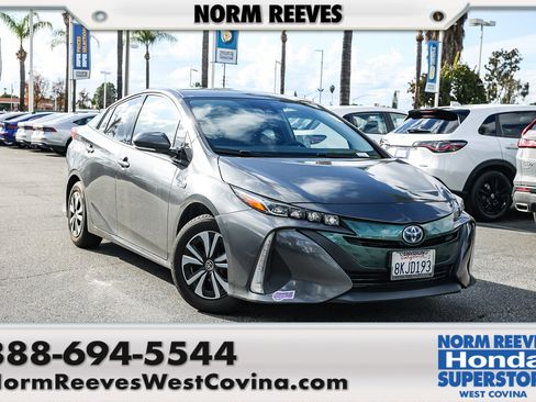 Used 2019 Toyota Prius Prime Advanced image 1