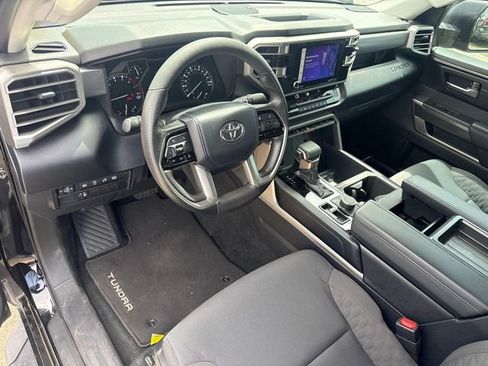 Used 2024 Toyota Tundra SR5 AWD/4WD image 25