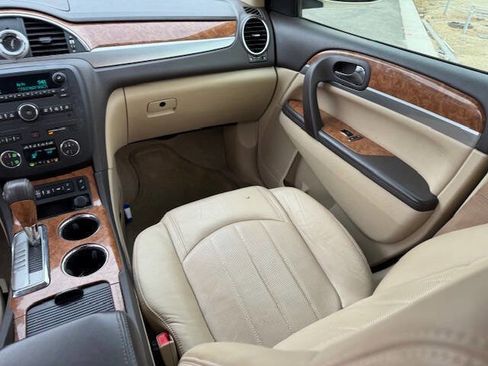 Used 2012 Buick Enclave Leather w/ Trailering Provision Package image 26