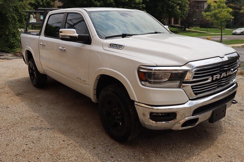 Used 2021 RAM 1500 Laramie w/ Off Road Group AWD/4WD image 1