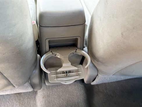Used 2010 Toyota Corolla LE FWD image 21