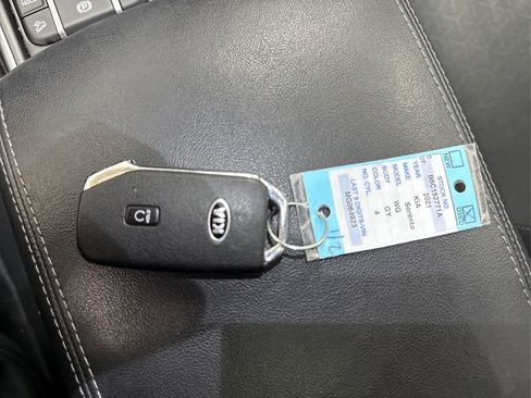 Used 2021 Kia Sorento EX w/ EX AWD X-Line Package image 41