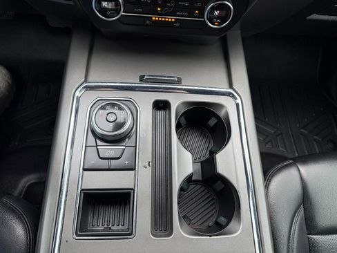 Used 2020 Ford Expedition Max XLT w/ Equipment Group 201A image 32