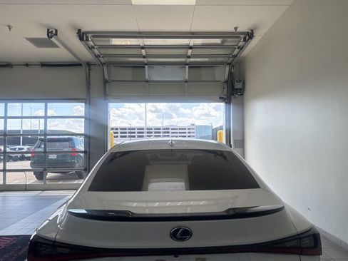Used 2024 Lexus IS 350 F Sport w/ Navigation Package RWD image 17