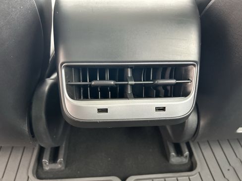 Used 2018 Tesla Model 3 Long Range image 15