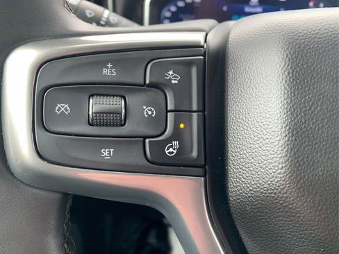 Used 2023 Chevrolet Silverado 1500 LT image 38