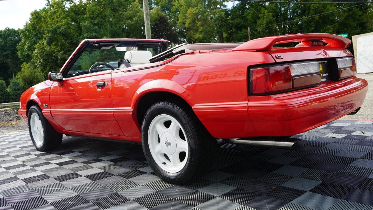 Used 1992 Ford Mustang LX RWD image 10