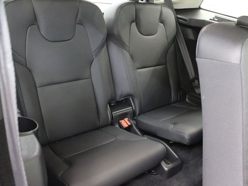 Used 2022 Volvo XC90 T8 Inscription Expression w/ Advanced Package image 22