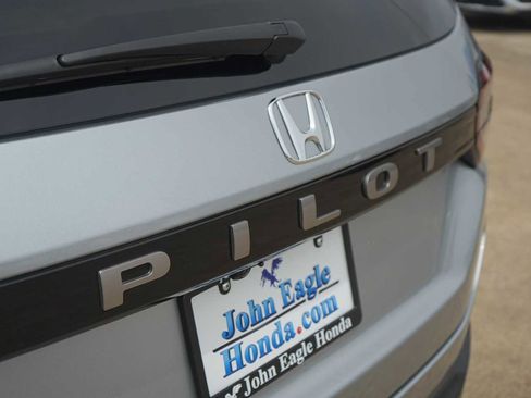 Used 2026 Honda Pilot EX-L image 8