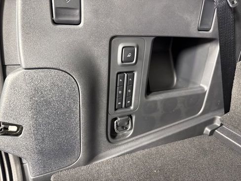 New 2025 Ford Expedition Active image 29